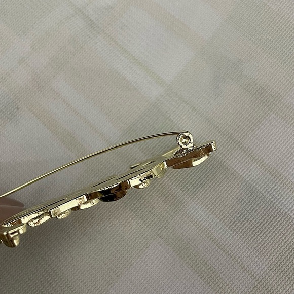 Yves Saint Laurent Light Gold Brooch - Picture 2 of 4